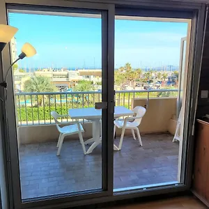 Studio Port D' Vue Mer Et Sur Les Iles D'or Appartement
